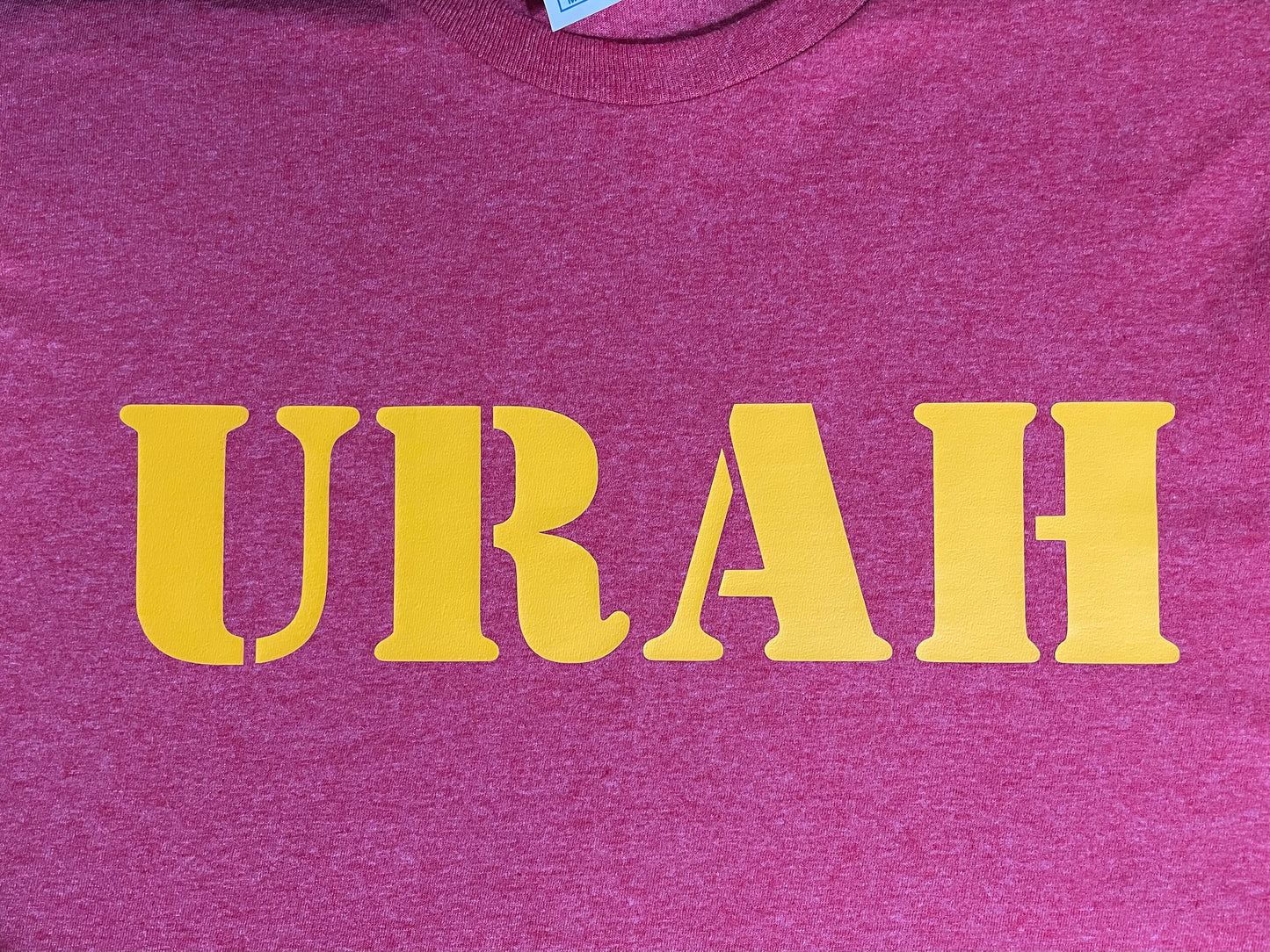 #0004 URAH T-SHIRT